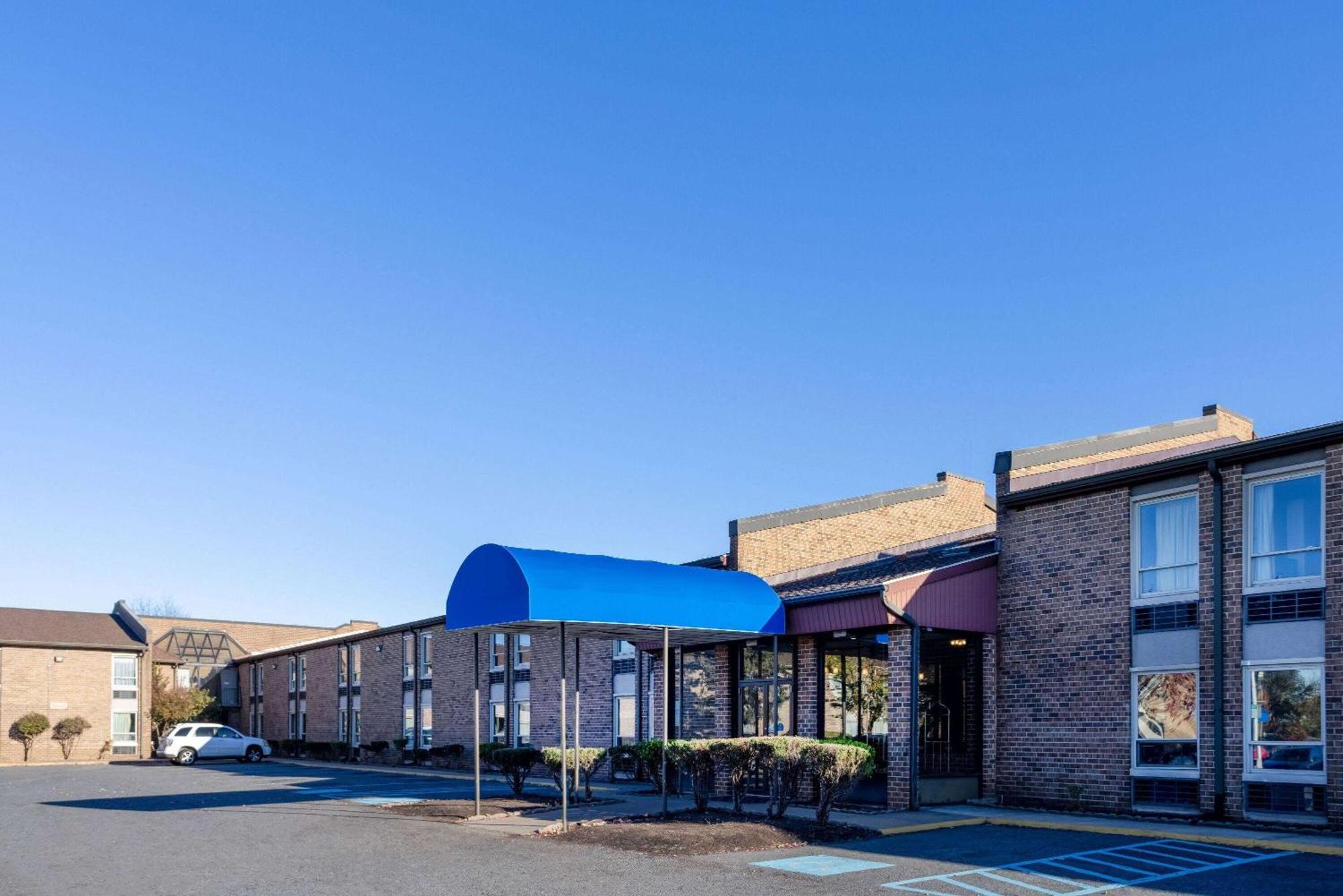 Days Inn by Wyndham Manassas Battlefield Exterior foto